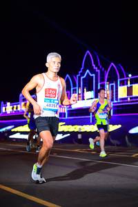 BIB: 40351
                            <button type="button" onclick="openModal(22867335)" class="btn btn-primary btn-sm float-right btn-popup" data-toggle="modal" data-target=".modal-high-quality">
                        <i class="fas fa-shopping-cart"></i> Add to Cart
                    </button>
                                            <button type="button" onclick="isThisMe(22867335, true)" class="btn btn-success btn-sm float-right btn-popup btn-isme hidden" data-toggle="tooltip" data-placement="bottom" title="นี่คือรูปของคุณใช่ไหม คลิกที่นี่เพื่อเอาเข้าอัลบั้ม">
                        <i class="fas fa-plus"></i> Add to album
                    </button>
                    <button type="button" onclick="isThisMe(22867335, false)" class="btn btn-warning btn-sm float-right btn-popup btn-isnotme hidden">
                        <i class="fas fa-ban"></i> Remove from album
                    </button>